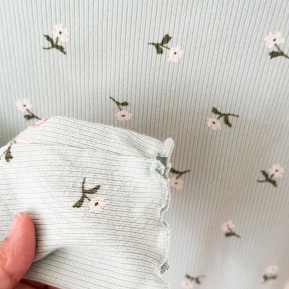 Jamie Kay & Cat and Jack Long Sleeve Bundle 4T - Picture 4 of 10